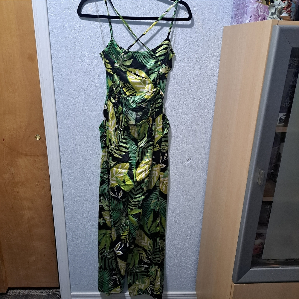 Aligned With You Satin Green Jumpsuit Tropical Fashion Nova - Picture 8 of 9